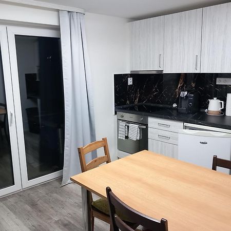 Apartmany De-Lu Blansko Buitenkant foto