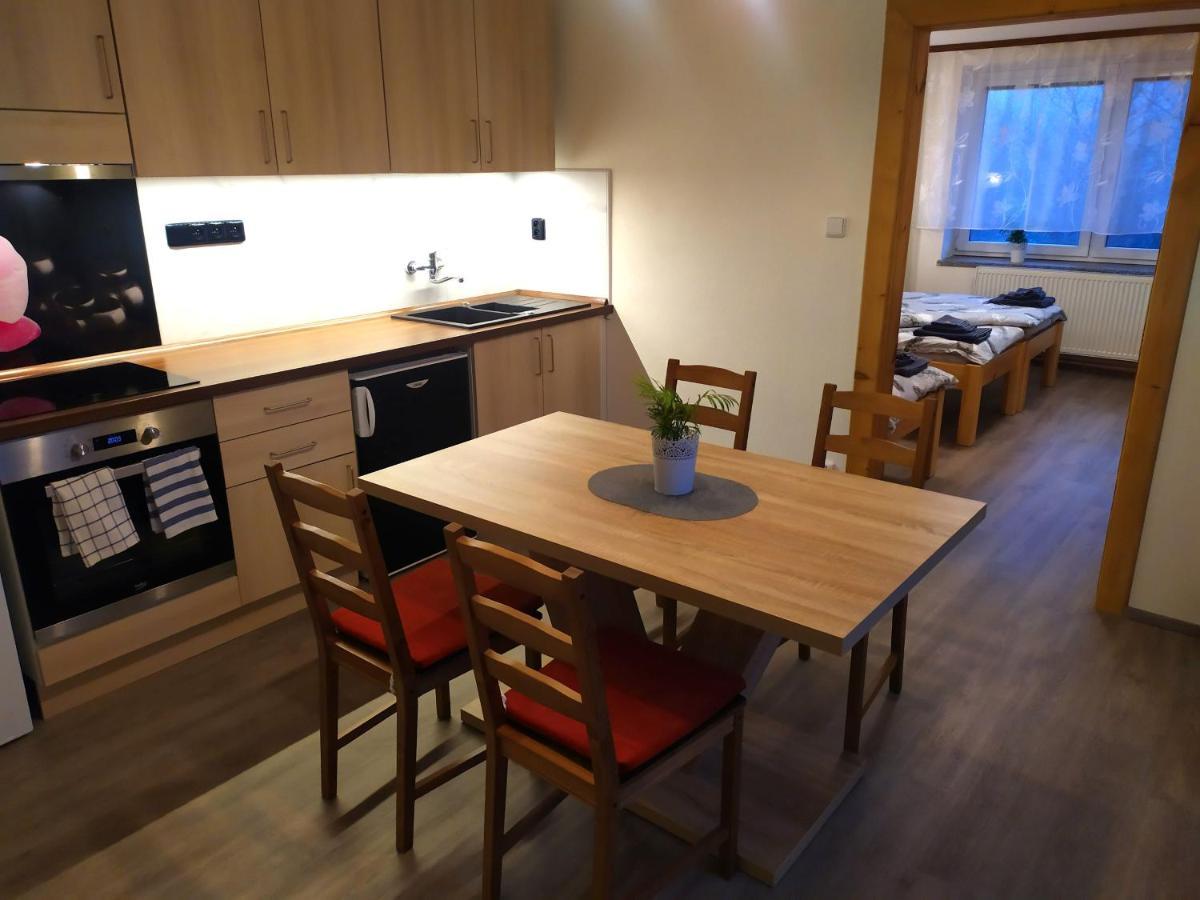 Apartmany De-Lu Blansko Buitenkant foto