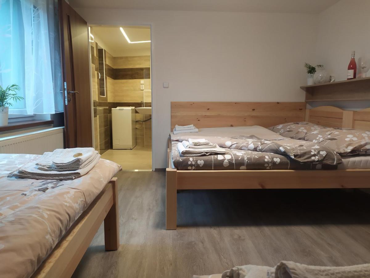 Apartmany De-Lu Blansko Buitenkant foto